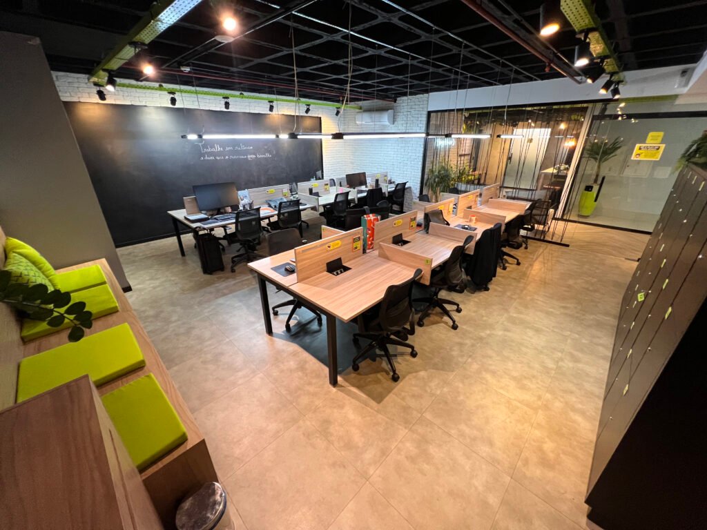 Coworking ou Escritório Tradicional: qual vale mais a pena em 2026?